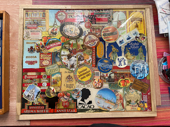 Collage de latas con resina